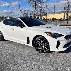 2022 Kia Stinger